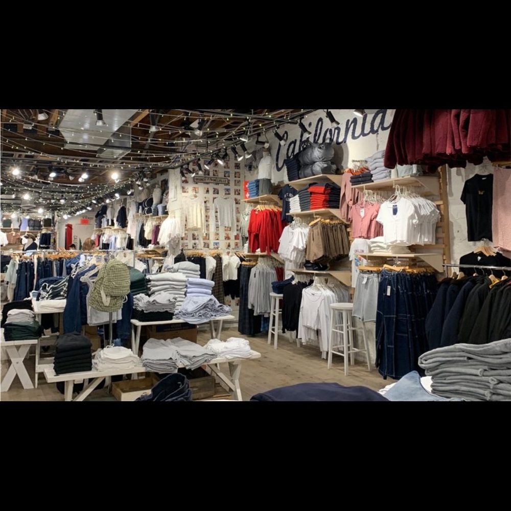 Meet your Posher, Alexes